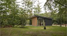 Chalet Rolstoeltoeg. lodge sandenburg in RCN Het Grote Bos